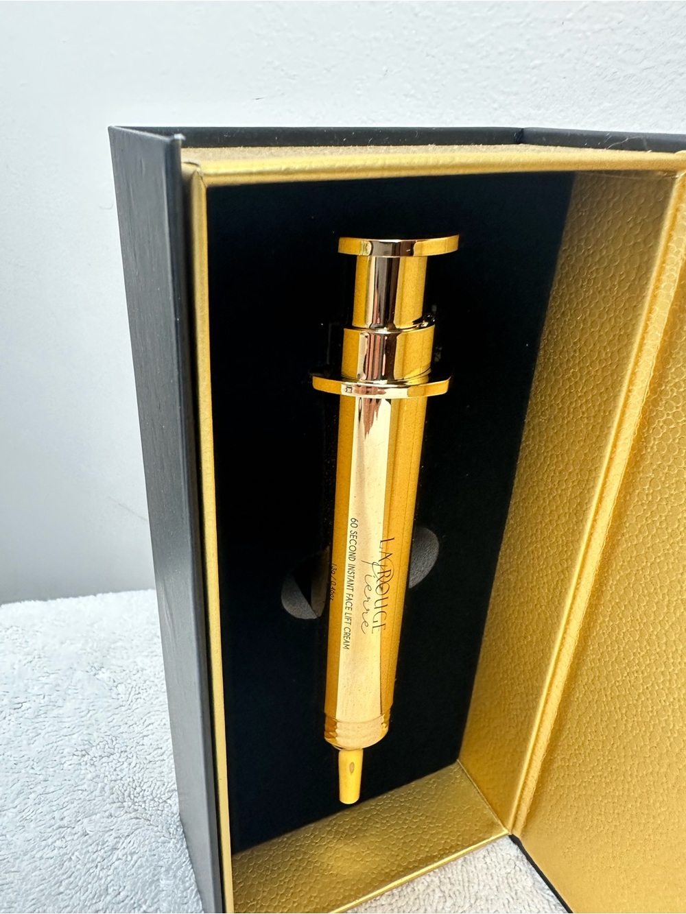 La Rouge Pierre Serum Pump in Gift Box